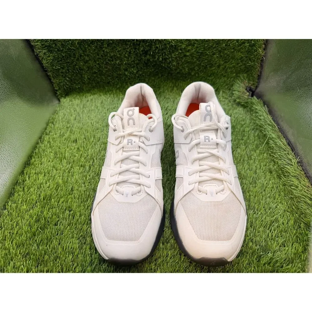 On Running The Roger Clubhouse Pro LC 3WE30560852 Athletic Shoes Womens 11 White